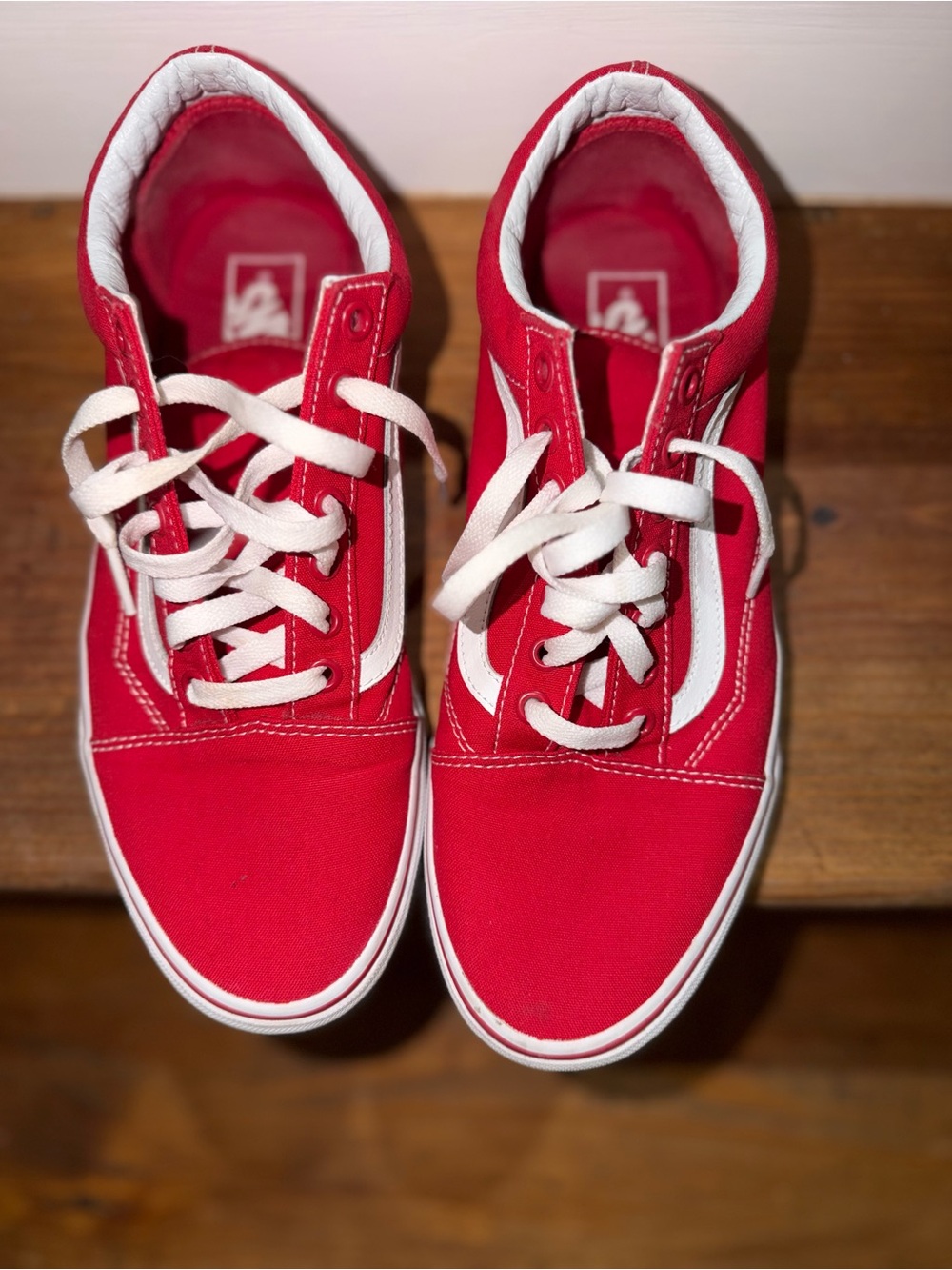 Vans Old Skool Red and White Box Label